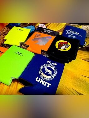Can Koozies drink sleeves mix of 7 can coolers